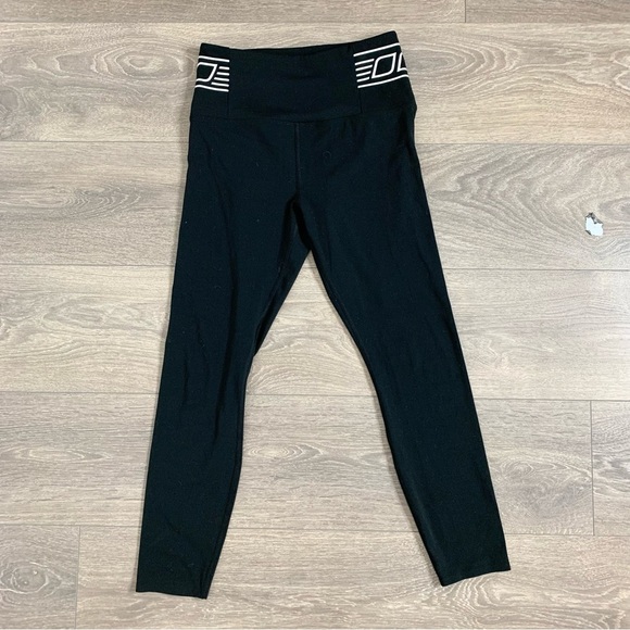 Lorna Jane High Rise 7/8 Length Leggings High rise waist Capri Crop Black Small - Picture 4 of 10